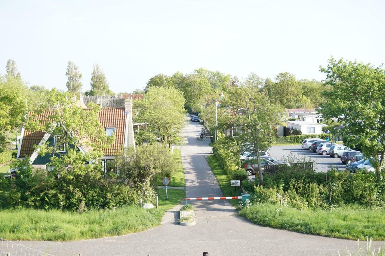 Vakantieverblijf Aan De Dijk Hippolytushoef Exterior foto